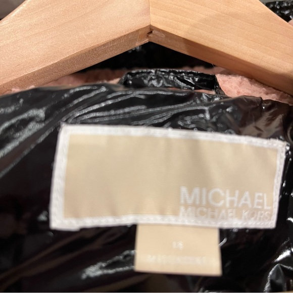 Brand new designer jacket for teenage girls. Fancy, warm & light - Picture 6 of 9